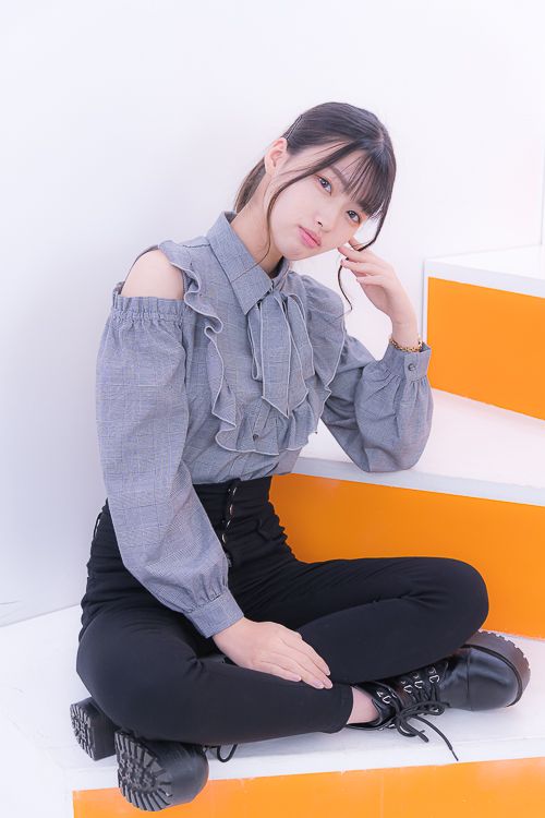 なな 私服ポートレート